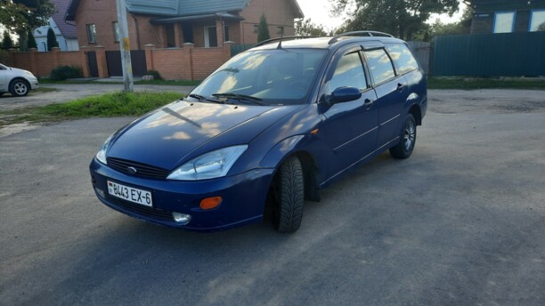 Ford Focus I · Рестайлинг, 2001 г.