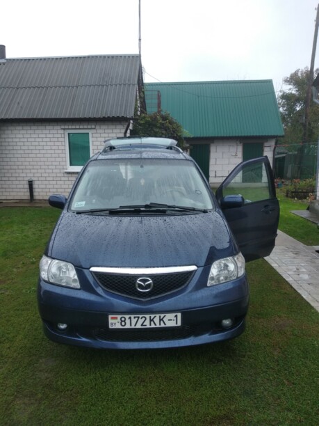 Mazda MPV II, 7 мест, 2002 г.