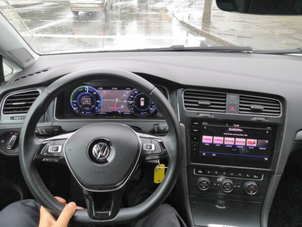 Volkswagen e-Golf VII · Рестайлинг, 2017 г.