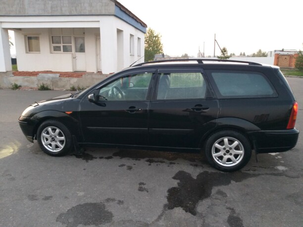Ford Focus I · Рестайлинг, 2002 г.