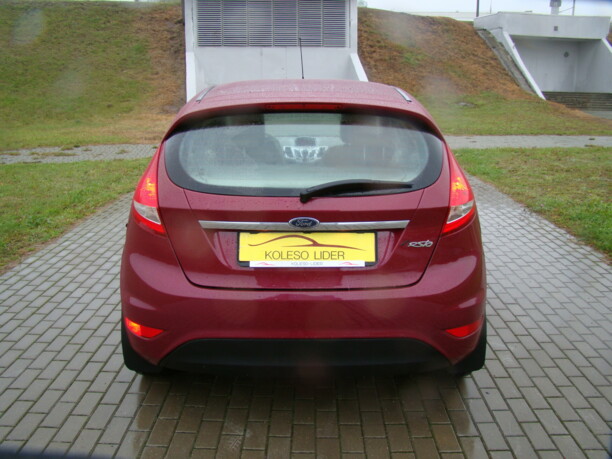 Ford Fiesta VI, 2010 г.