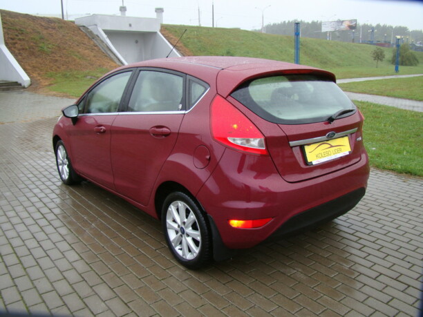 Ford Fiesta VI, 2010 г.