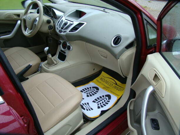 Ford Fiesta VI, 2010 г.