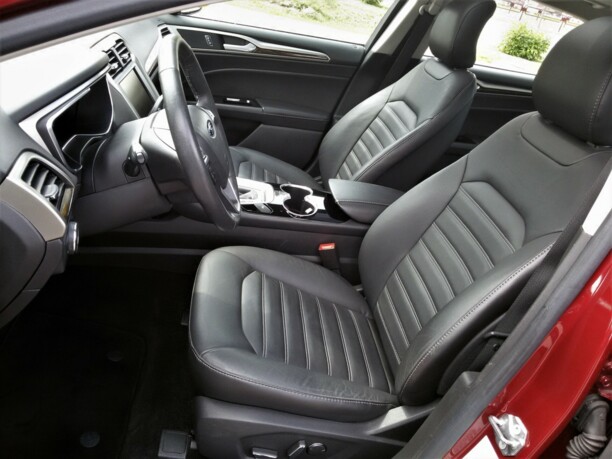 Ford Fusion USA II, 2015 г.