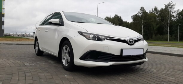 Toyota Auris II (E180) · Рестайлинг, 2017 г.
