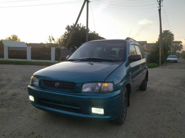 Mazda Demio DW, 1999 г.