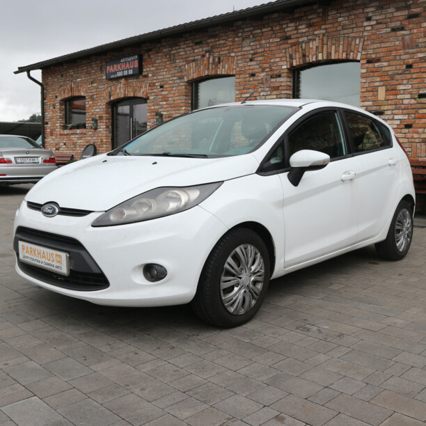 Ford Fiesta VI, 2011 г.