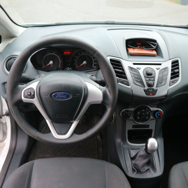 Ford Fiesta VI, 2011 г.