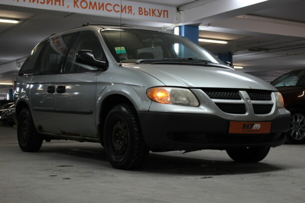 Dodge Caravan IV, 7 мест, 2003 г.