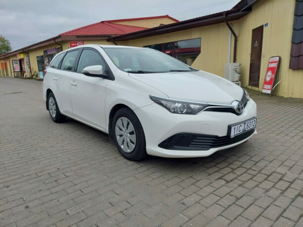 Toyota Auris II (E180) · Рестайлинг, 2017 г.