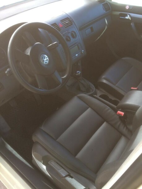 Volkswagen Touran I, 7 мест, 2006 г.