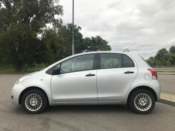 Toyota Yaris II (XP9) · Рестайлинг, 2010 г.