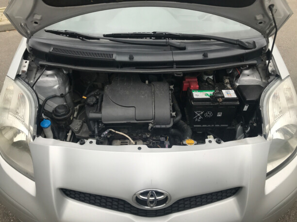 Toyota Yaris II (XP9) · Рестайлинг, 2010 г.