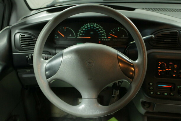 Dodge Caravan III, 7 мест, 2000 г.