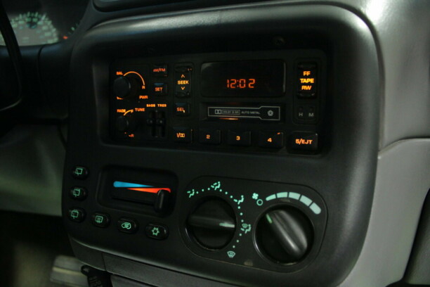 Dodge Caravan III, 7 мест, 2000 г.