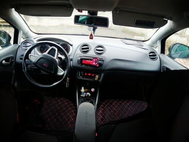 SEAT Ibiza IV, 2010 г.
