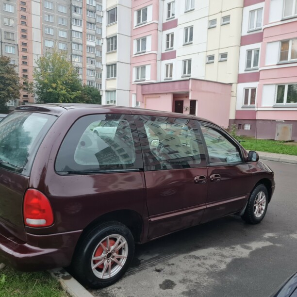 Dodge Caravan III, 7 мест, 1999 г.
