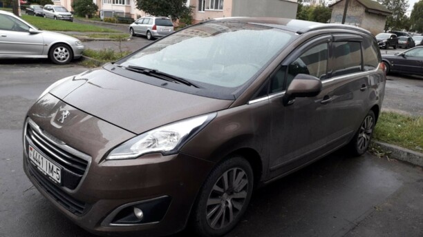 Peugeot 5008 I · Рестайлинг, 7 мест, 2015 г.