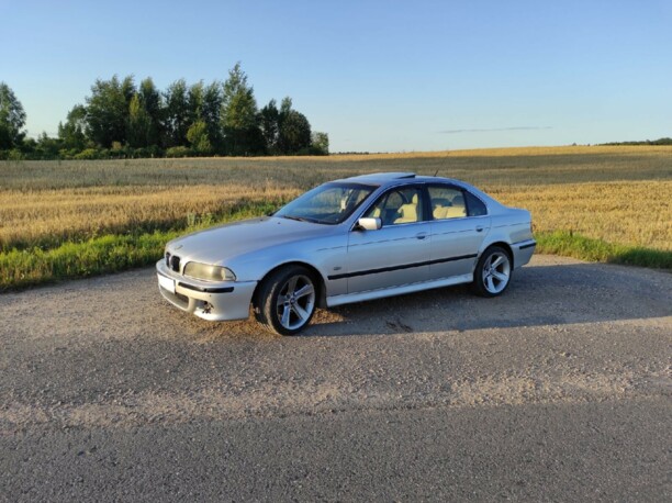 BMW 5 серия E39, 2002 г.