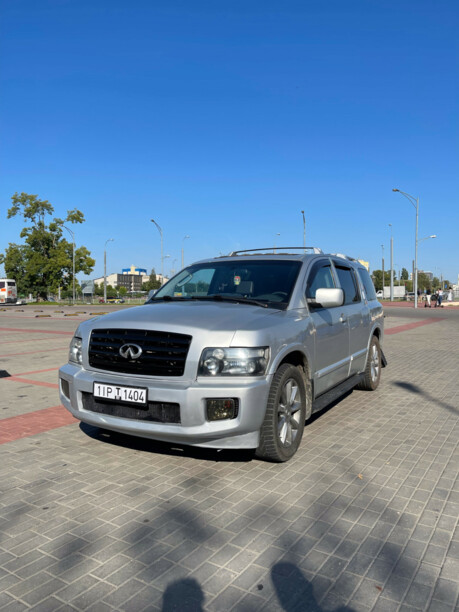 Infiniti QX56 I, 7 мест, 2004 г.