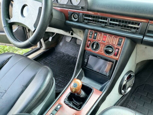 Mercedes-Benz S-Класс W126, C126, 1981 г.