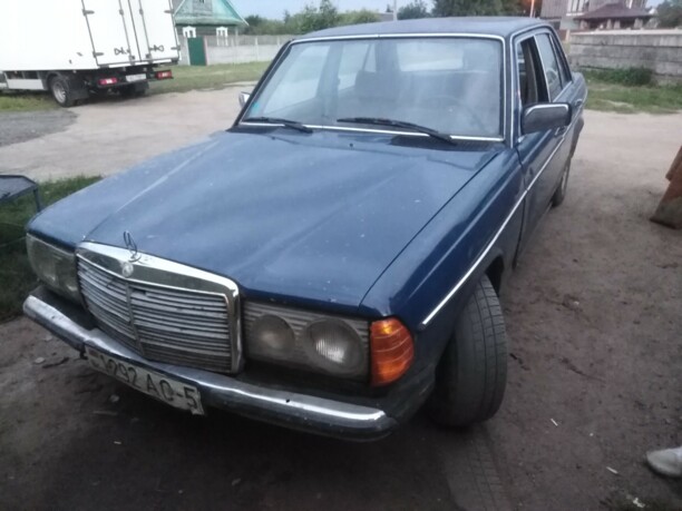 Mercedes-Benz E-Класс W123, 1983 г.