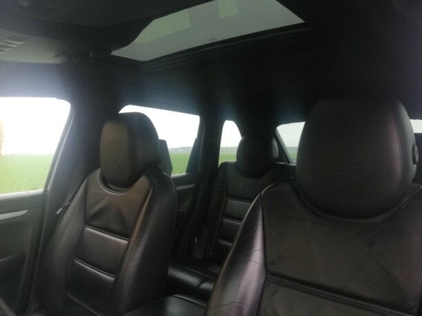 Porsche Cayenne 955, 2004 г.