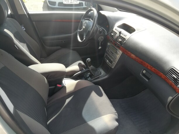 Toyota Avensis II (T250), 2004 г.