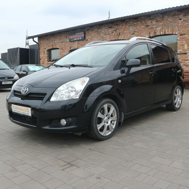 Toyota Corolla Verso III (AR10), 7 мест, 2008 г.