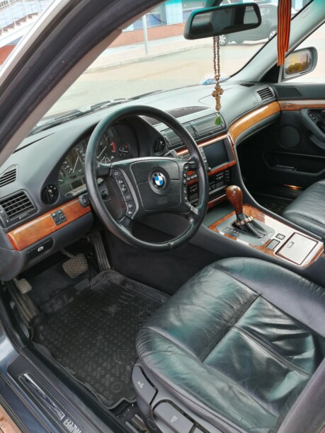 BMW 7 серия E38, 1999 г.