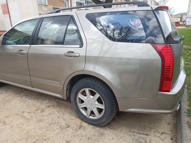 Cadillac SRX I, 2004 г.