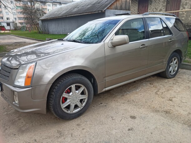 Cadillac SRX I, 2004 г.