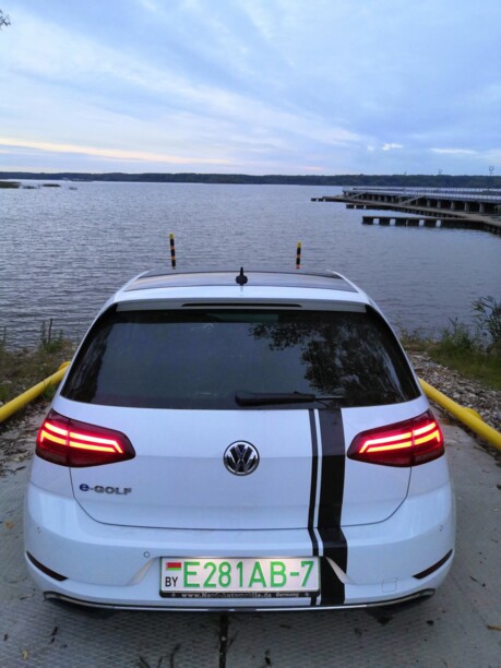 Volkswagen e-Golf VII · Рестайлинг, 2017 г.