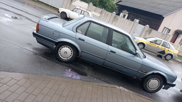 BMW 3 серия E30, 1988 г.