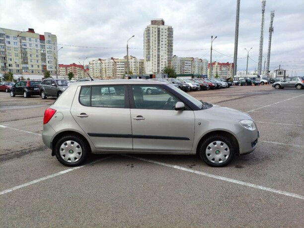 Skoda Fabia 5J, 2009 г.