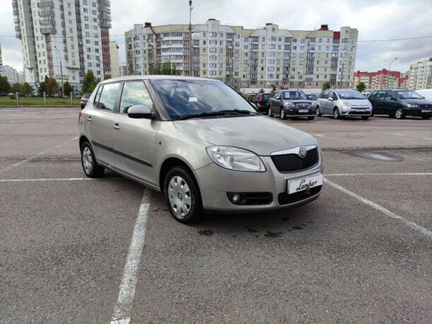 Skoda Fabia 5J, 2009 г.