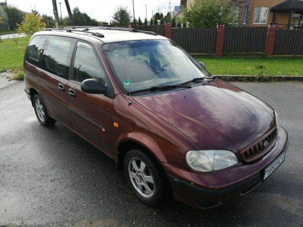 Kia Carnival I, 7 мест, 1999 г.
