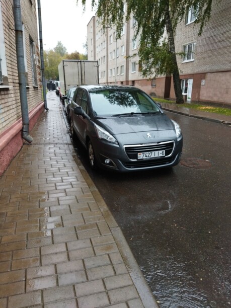 Peugeot 5008 I · Рестайлинг, 7 мест, 2015 г.