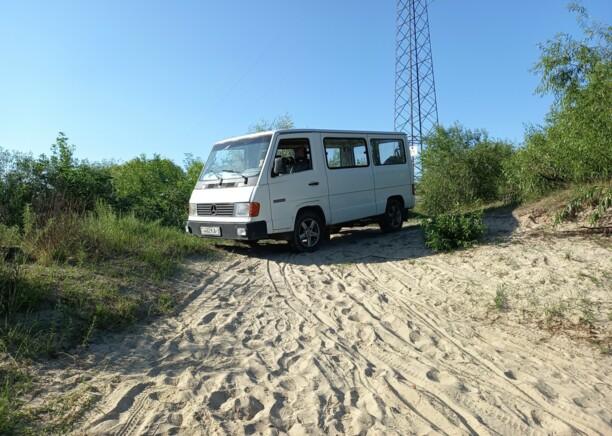 Mercedes-Benz MB100, 1992 г.