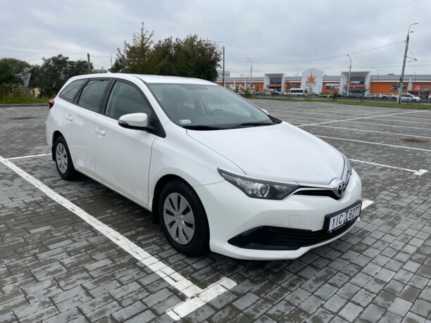 Toyota Auris II (E180) · Рестайлинг, 2017 г.