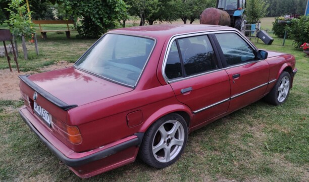 BMW 3 серия E30, 1985 г.
