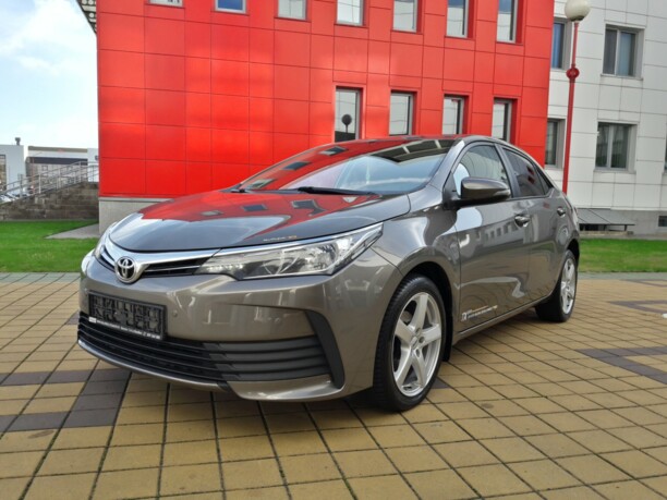 Toyota Corolla XI (E170) · Рестайлинг, 2017 г.