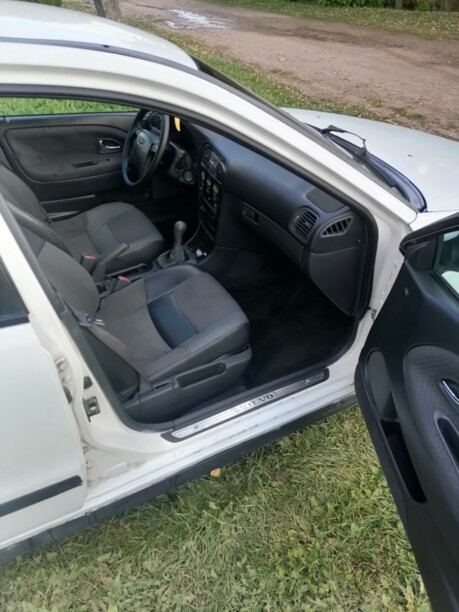 Volvo S40 I · Рестайлинг, 2000 г.