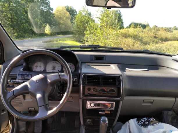 Mitsubishi Space Runner I, 1995 г.