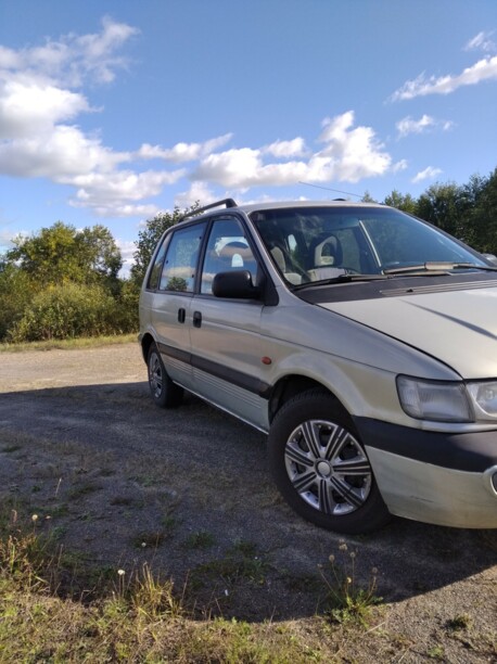 Mitsubishi Space Runner I, 1995 г.