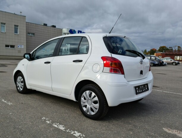 Toyota Yaris II (XP9) · Рестайлинг, 2009 г.