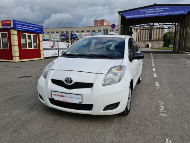 Toyota Yaris II (XP9) · Рестайлинг, 2009 г.
