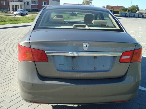MG 350, 2011 г.