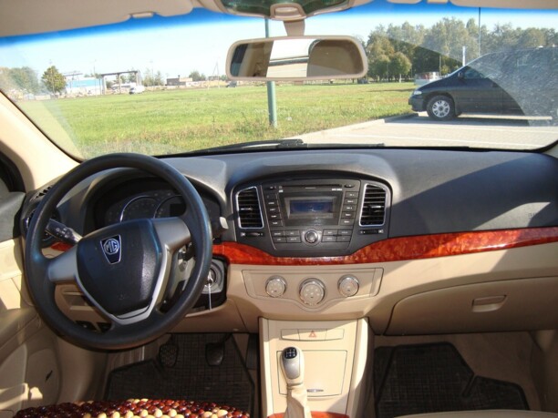 MG 350, 2011 г.