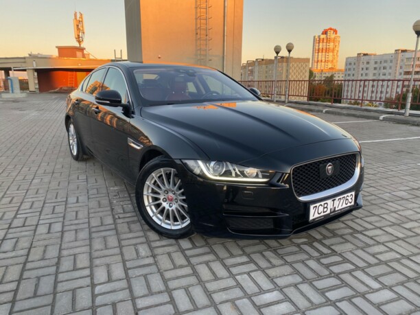 Jaguar XE, 2016 г.
